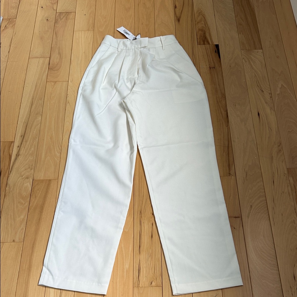 Women’s Classic White Pants